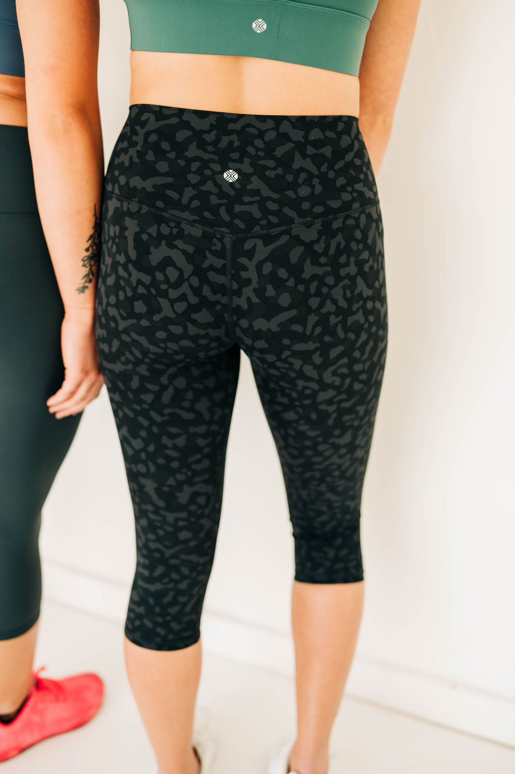 Skye-Line 3/4 Capri Fit